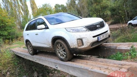 Thumb 20857 large kia sorento 001