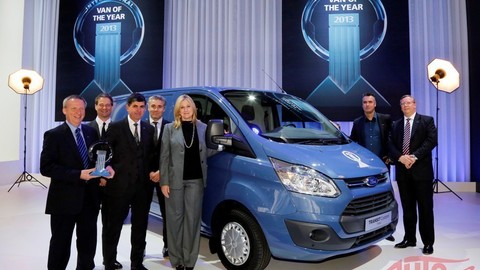 Thumb 26074 large ford transit custom van of the year 2013