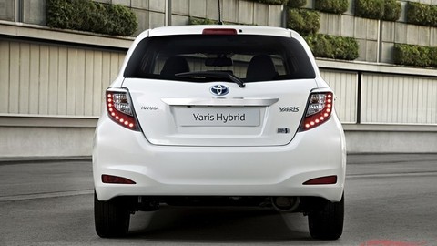 Thumb 16111 large yaris hybrid stat 16 dpl 2012