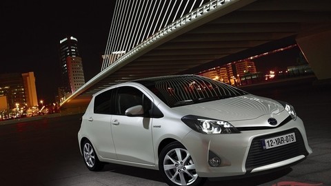 Thumb 16108 large yaris hybrid stat 09 dpl 2012