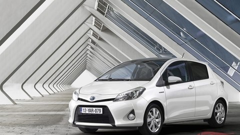 Thumb 16102 large yaris hybrid stat 03 dpl 2012