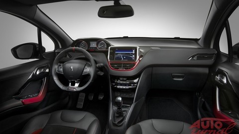 Thumb 15975 large peugeot208gti int