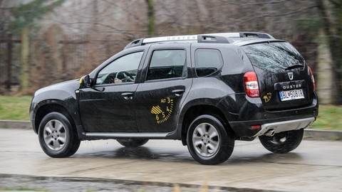 Thumb 90092 large dacia duster 1 5 dci 4x4 blackstorm par drobnosti ktore potesia