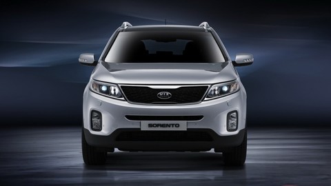 Thumb 11866 large refreshed kia sorento front  europe spec.ashx 