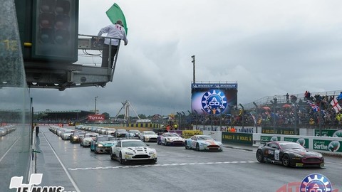 Thumb 11586 large 2012 24 heures du mans aston martin le mans festival gta 1224a dsc 3930 hd