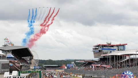 Thumb 11577 large 2012 24 heures du mans 20120616 24hcourse yq0091 hd