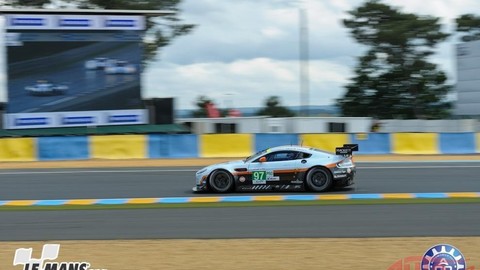 Thumb 11572 large 2012 24 heures du mans 97 aston martin racing gbr lm gte pro aston martin vanta gta 1224a 702 4327 hd