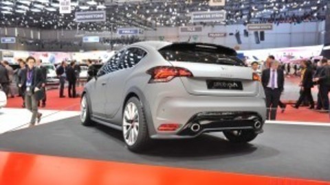 Thumb citroen ds4 racing 3 300x199