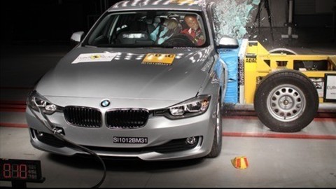 Thumb 9580 large bmw3 euroncap 02