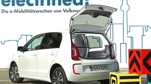 Thumb 87163 large na autosalone v bratislave budete moct vyskusat elektromobily vw e up a e golf