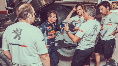 Thumb 95369 large sebastien loeb mieri na dakar