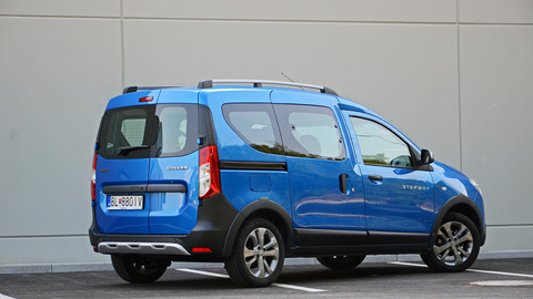 Thumb dokker stepway zadny  