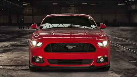 Thumb ford mustang 05