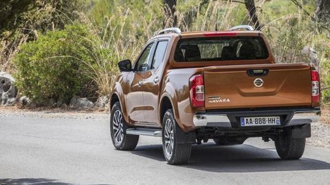 Thumb nissan navara z1