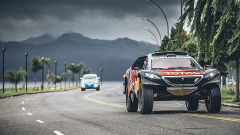 Thumb dakar nede a peugeot1a