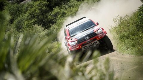 Thumb dakar 4jan toyota devilliers