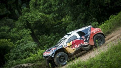 Thumb dakar 5jan peugeot loeb