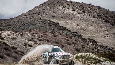 Thumb p90207694 highres 2016 dakar joan nani