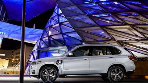 Thumb 86042 large bmw x5 ako hybrid pride na jesen