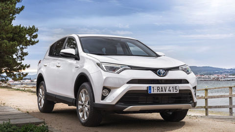 Thumb rav4 hybrid 27 sept2015