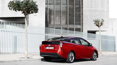 Thumb prius val ext  06