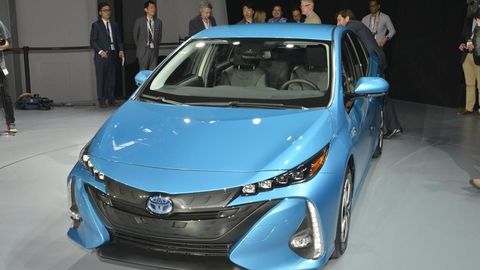 Thumb toyota prius prime nya