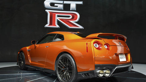 Thumb nissan gt r nya