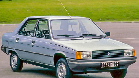 Thumb renault 9 sedan 1