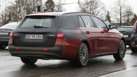 Thumb mercedes e class estate 007