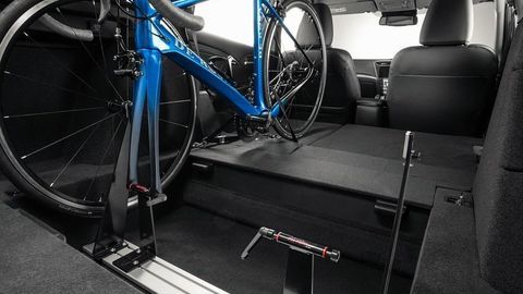 Thumb cycle rack product shot in car