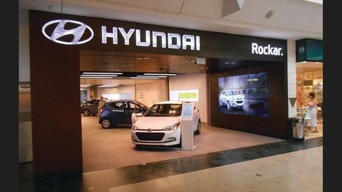 Thumb hyundai rockar 9