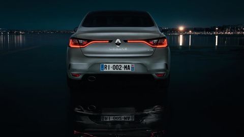 Thumb renault m gane grand coupe embargo 09h00 uk 120716   11 
