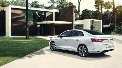 Thumb renault m gane grand coupe embargo 09h00 uk 120716   19 