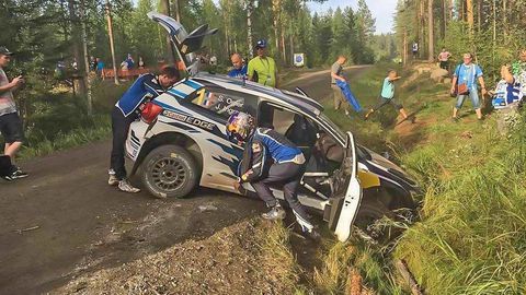 Thumb 9338 wrc ogier ditch finland 2016 889 944x531