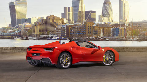 Thumb ferrari 488spider rear