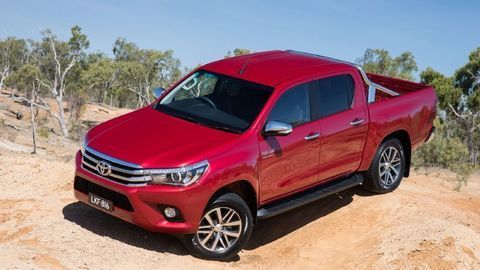 Thumb toyota hilux 25