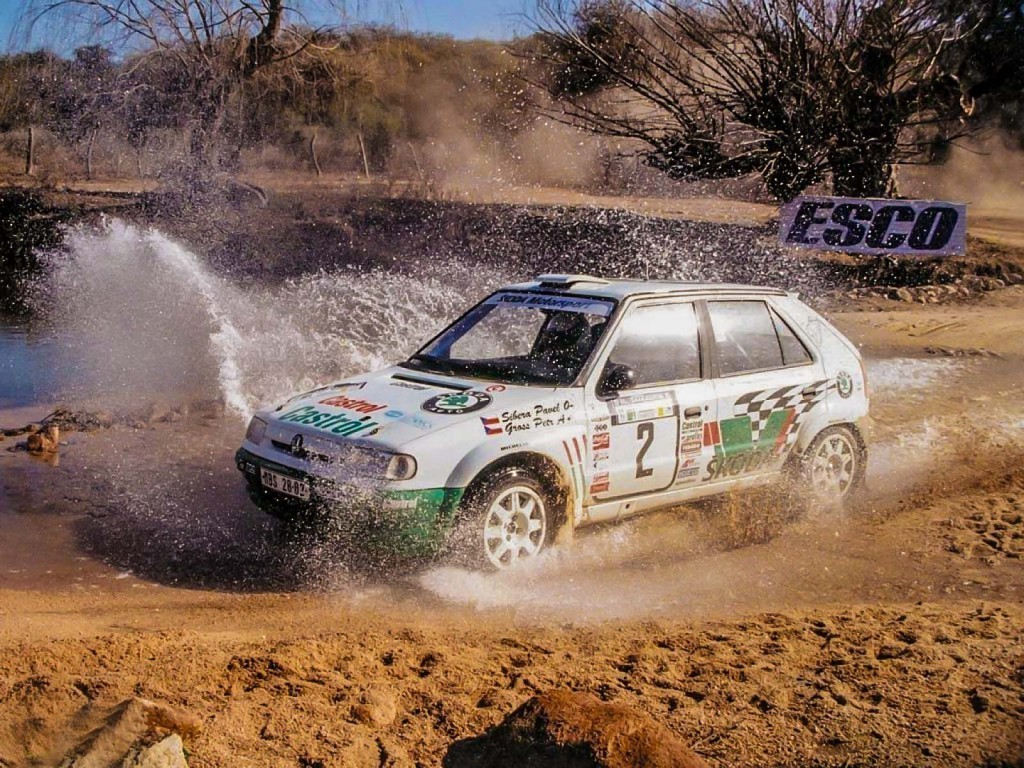 Историческое ралли. Skoda Felicia ралли. Skoda Felicia Kit car. Skoda Felicia WRC. Skoda 120 Rally.