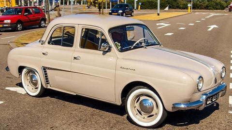 Thumb renault dauphine3 2