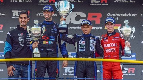 Thumb 2016 2016 oschersleben race 1   podium race1 11