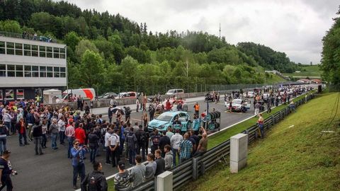 Thumb 2016 2016 salzburgring race1   grid race1 2