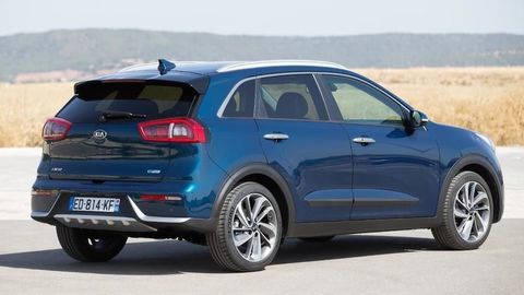 Thumb kia niro hybrid uk 2