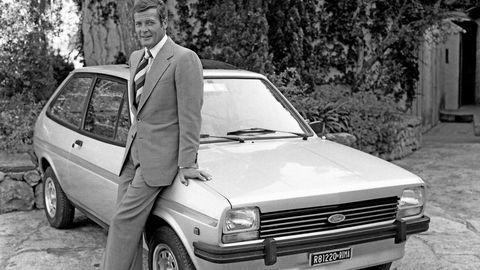 Thumb fordfiesta 1976 1983 007rogermoore 1976 01