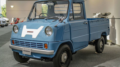 Thumb the t360 mini truck beats a sports car as honda s first car