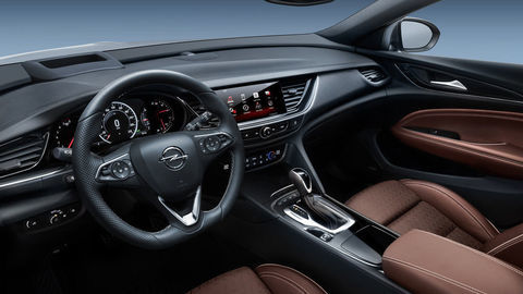 Thumb opel insignia sportstourer e