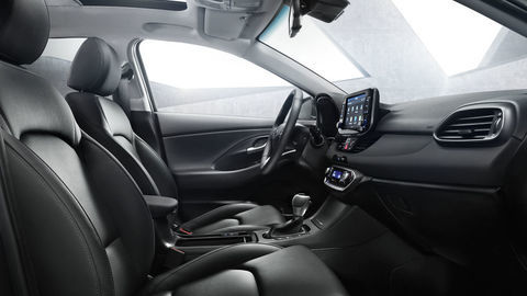 Thumb i30 wagon interior  2 