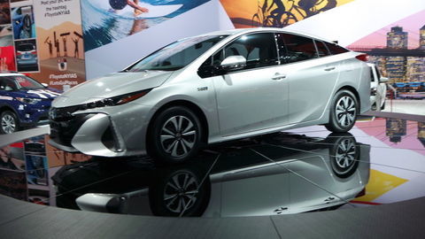 Thumb toyota prius prime