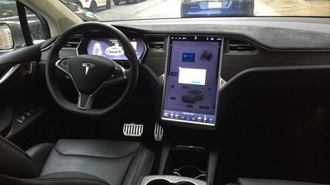 Thumb tesla modelx pristr