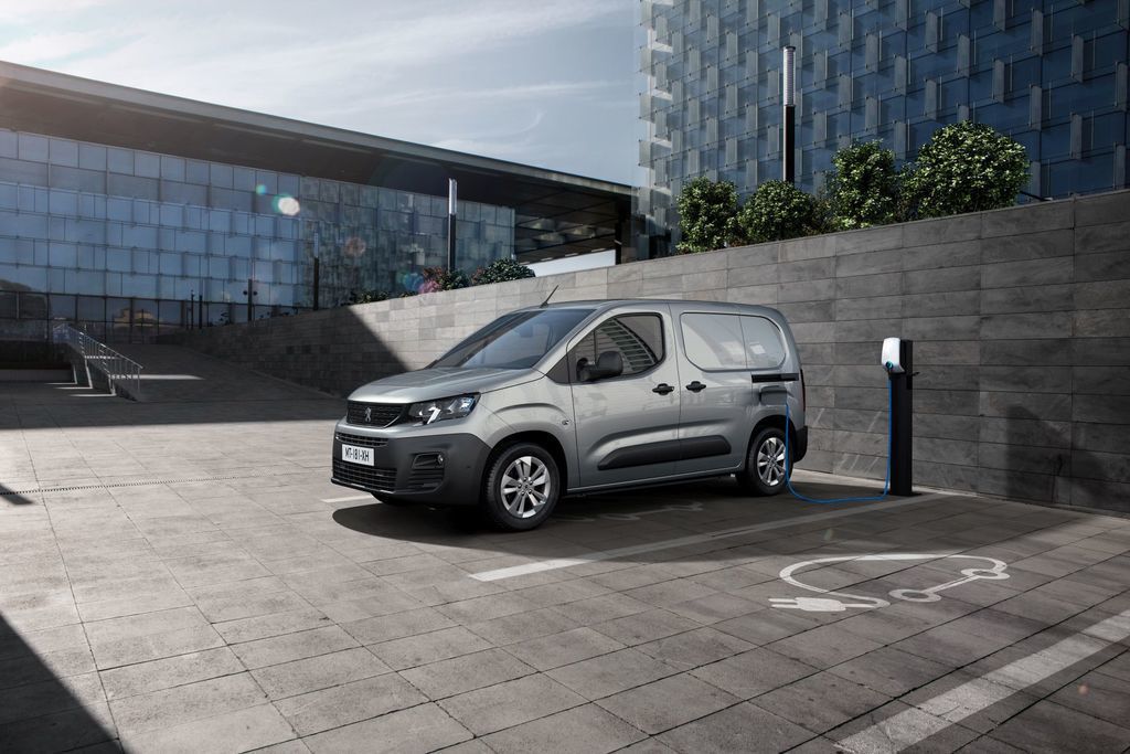 Peugeot e-Partner 2021
