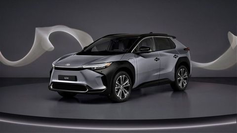 Nová Toyota bZ4X 2022 podrobne, v európske premiére