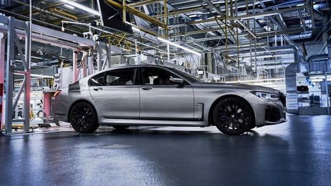 Dvanásťvalce BMW v roku 2022 končia. Na ich počesť značka vyrobí limitovanú edíciu M760i